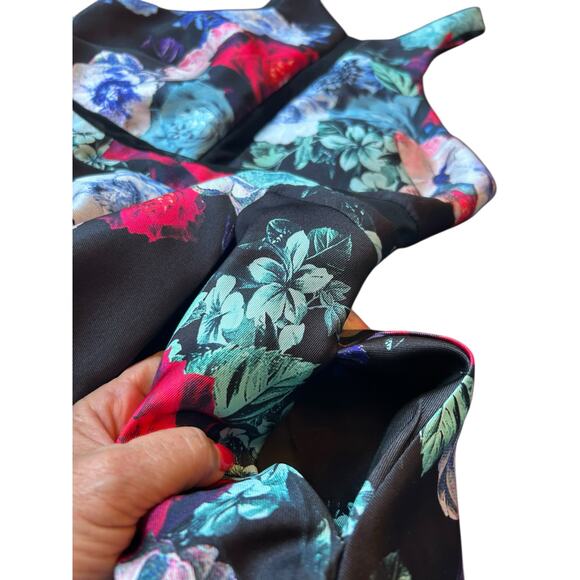 Dear Moon Floral Halter Dress - Size 3 - Picture 10 of 16